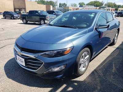 2024 Chevrolet Malibu, $18250. Photo 3