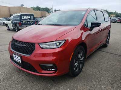 2026 Chrysler Pacifica, $44450. Photo 3