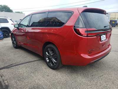 2026 Chrysler Pacifica, $44450. Photo 4