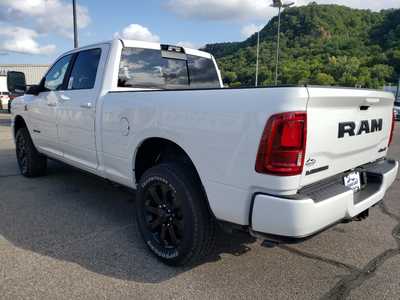 2026 RAM 2500 Crew Cab, $82575. Photo 4