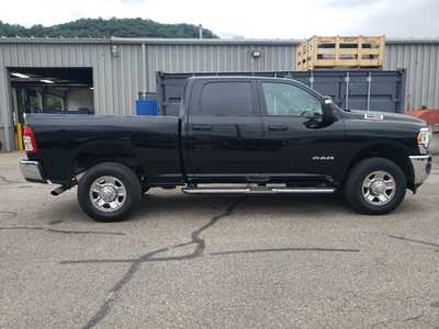 2024 RAM 2500 Crew Cab, $43450. Photo 8