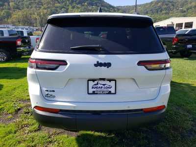 2024 Jeep Grand Cherokee L, $37490. Photo 5
