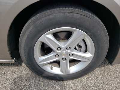 2024 Chevrolet Malibu, $17950. Photo 7