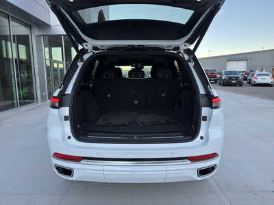 2022 Jeep Grand Cherokee, $39950. Photo 7