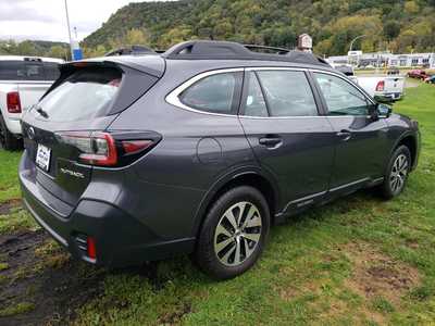 2022 Subaru Outback, $23990. Photo 6