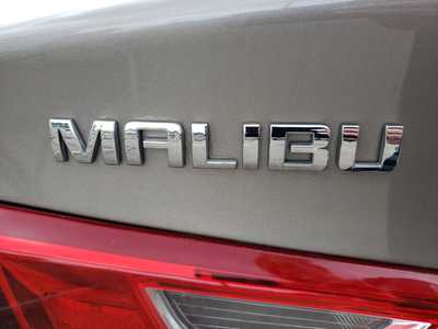 2024 Chevrolet Malibu, $18250. Photo 9
