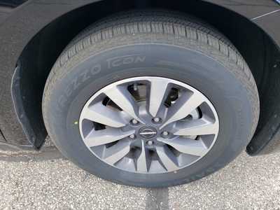 2024 Chrysler Pacifica, $24850. Photo 8