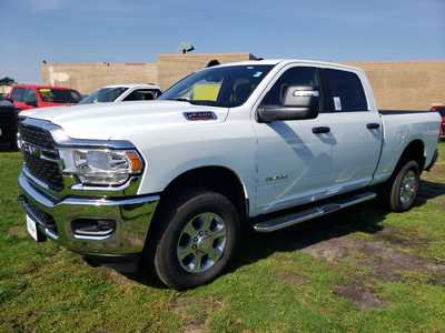 2024 RAM 2500 Crew Cab, $42850. Photo 3