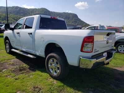 2024 RAM 2500 Crew Cab, $42850. Photo 4