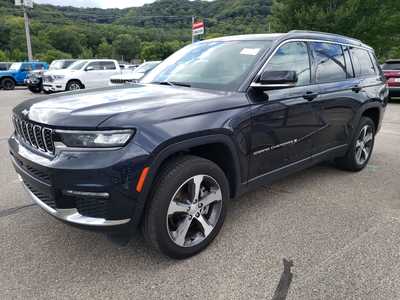 2024 Jeep Grand Cherokee L, $38450. Photo 3