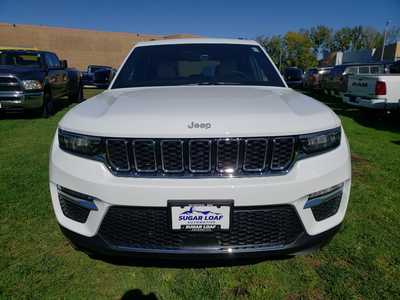 2025 Jeep Grand Cherokee, $46160. Photo 2