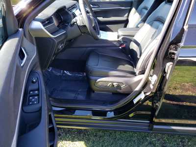 2025 Jeep Grand Cherokee L, $45990. Photo 10