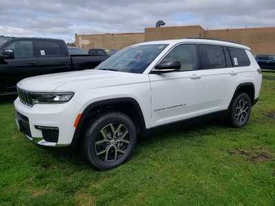 2025 Jeep Grand Cherokee L, $48010. Photo 3