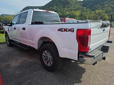 2021 Ford F250 Crew Cab, $42490. Photo 3