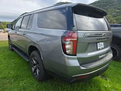 2022 Chevrolet Suburban, $46490. Photo 4