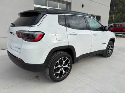 2026 Jeep Compass, $32530. Photo 3