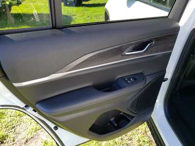 2025 Jeep Grand Cherokee, $43645. Photo 11