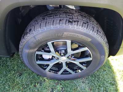 2025 Jeep Grand Cherokee, $43645. Photo 7