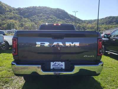 2026 RAM 2500 Crew Cab, $65290. Photo 5
