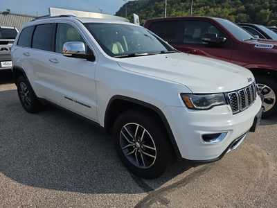 2018 Jeep Grand Cherokee, $16490. Photo 2