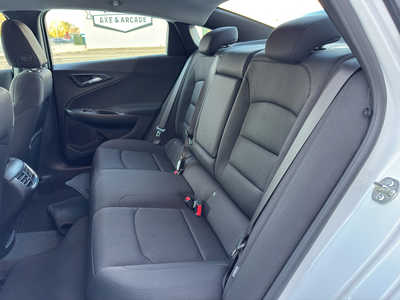 2024 Chevrolet Malibu, $18250. Photo 12
