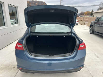 2024 Chevrolet Malibu, $18250. Photo 6