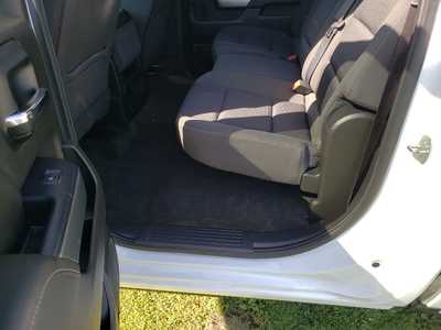 2017 Chevrolet 1500 Crew Cab, $14490. Photo 11