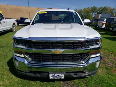 2017 Chevrolet 1500 Crew Cab, $14490. Photo 2