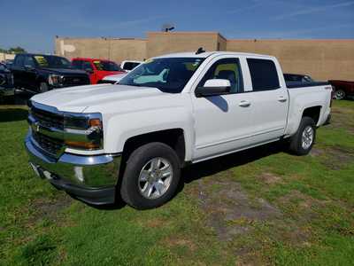 2017 Chevrolet 1500 Crew Cab, $14490. Photo 3