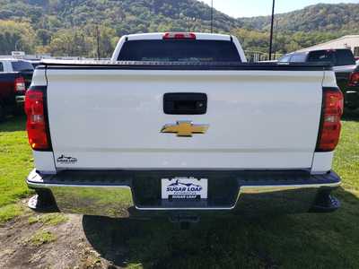 2017 Chevrolet 1500 Crew Cab, $14490. Photo 5