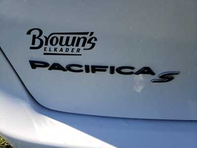 2026 Chrysler Pacifica, $50155. Photo 9