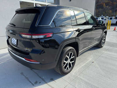 2024 Jeep Grand Cherokee, $35990. Photo 6