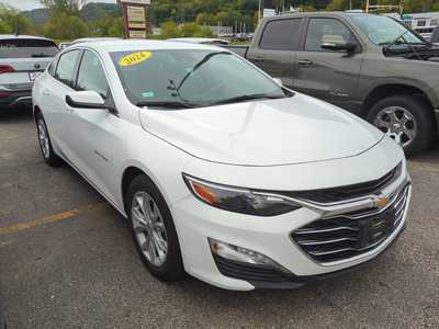 2024 Chevrolet Malibu, $18350. Photo 2