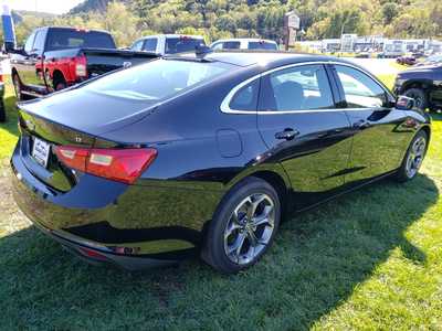 2024 Chevrolet Malibu, $18850. Photo 6
