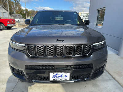 2025 Jeep Grand Cherokee L, $66925. Photo 2