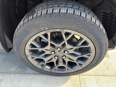 2025 Jeep Grand Cherokee L, $66925. Photo 9