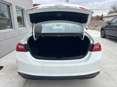 2024 Chevrolet Malibu, $18450. Photo 6