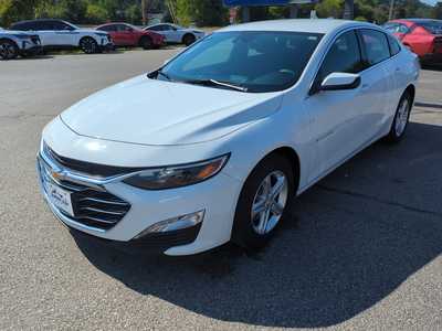 2024 Chevrolet Malibu, $18350. Photo 2