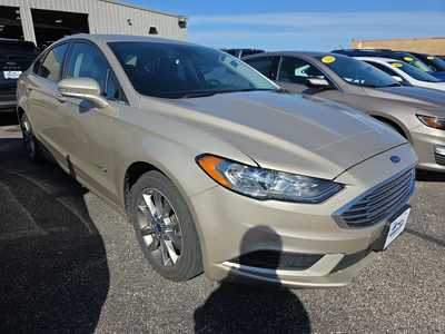 2017 Ford Fusion, $8490. Photo 2