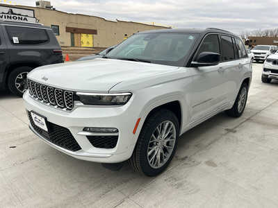 2025 Jeep Grand Cherokee, $59075. Photo 3