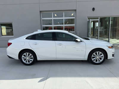2024 Chevrolet Malibu, $18450. Photo 2