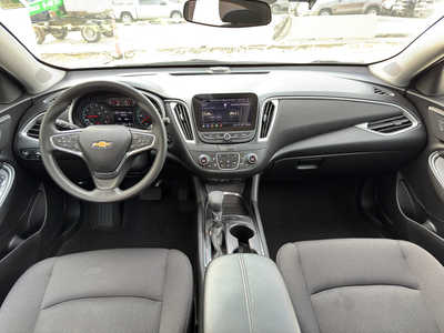 2024 Chevrolet Malibu, $18450. Photo 3