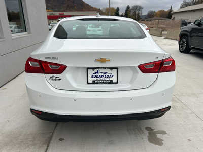 2024 Chevrolet Malibu, $18450. Photo 5