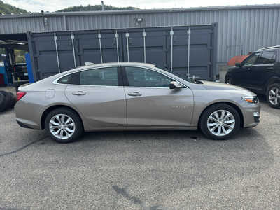 2024 Chevrolet Malibu, $18250. Photo 2