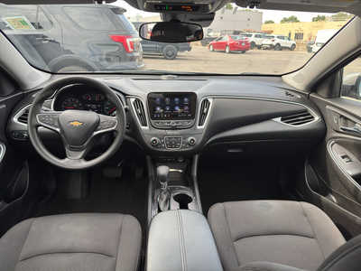 2024 Chevrolet Malibu, $18250. Photo 3
