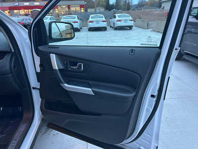 2011 Ford Edge, $9490. Photo 12