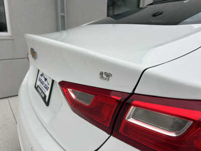 2024 Chevrolet Malibu, $18550. Photo 10