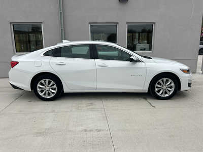 2024 Chevrolet Malibu, $18550. Photo 8