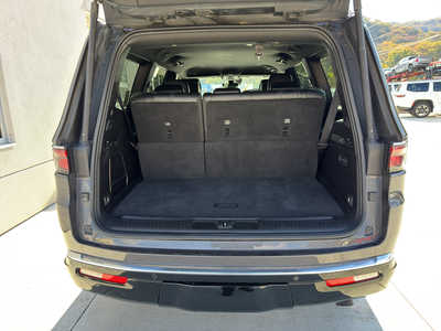 2024 Jeep Wagoneer, $49450. Photo 6