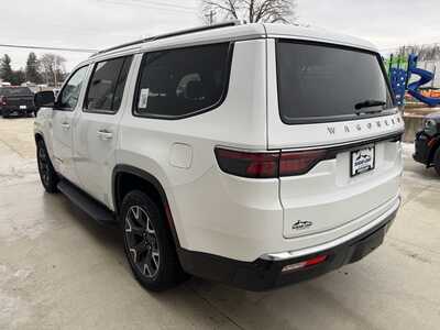 2024 Jeep Wagoneer, $48750. Photo 4